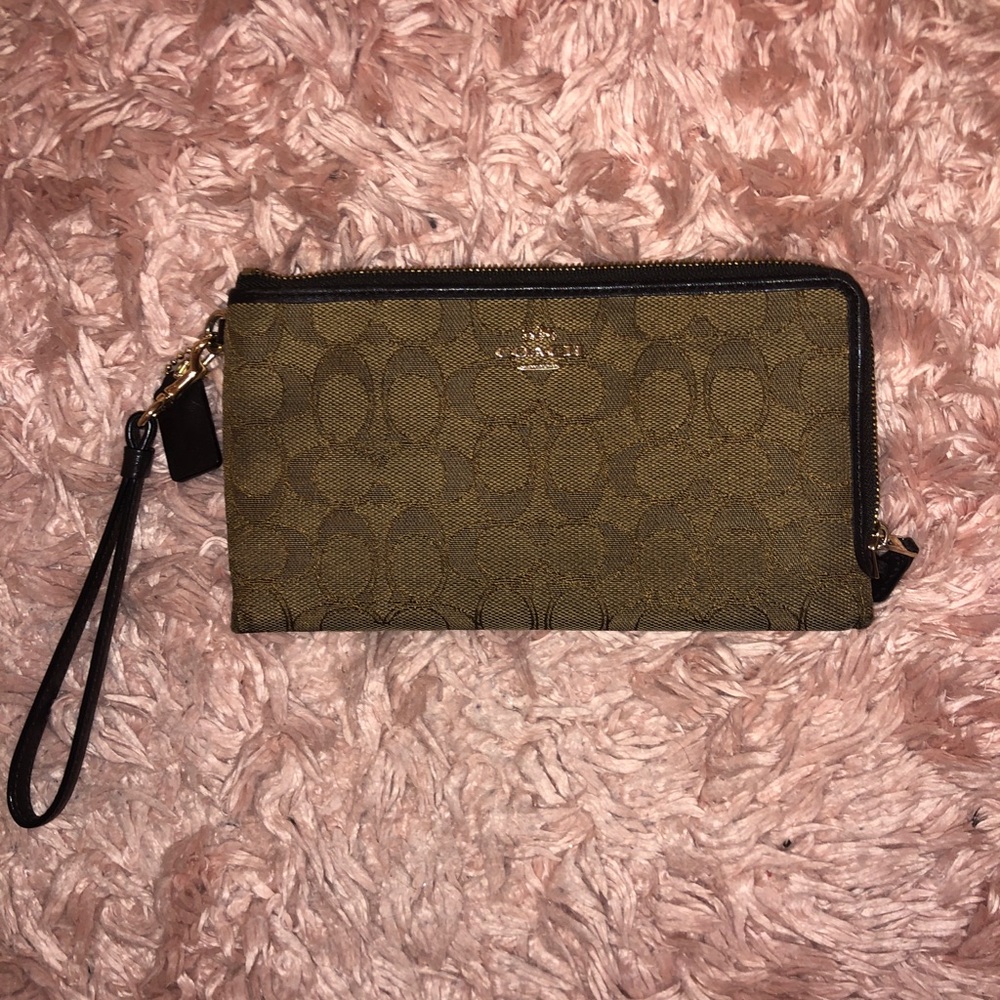 Coach double zip wallet / wristlet